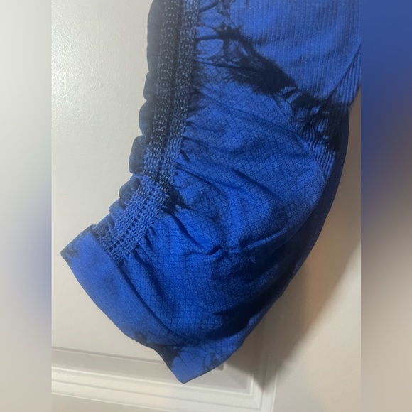 Lululemon cropped leggings size 2 - Picture 6 of 10